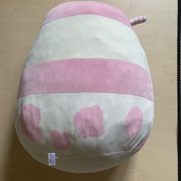 Strawberry Milk XL Squishmallow 24 inches - Picture 2 of 2